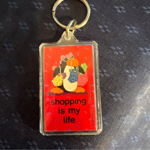 Vintage Jim Benton ‘87 Shopping Is My Life Keychain - Picture 2 of 10